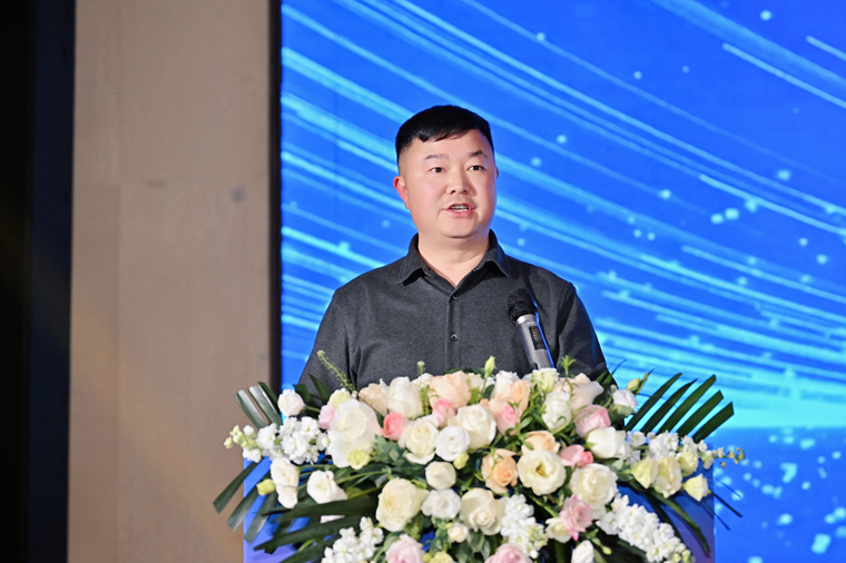 芊村道汇报展播——2025年终经营工作会议