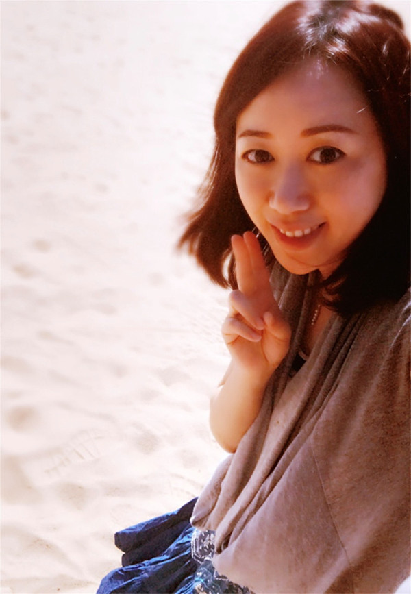 集团总裁夏苇倩